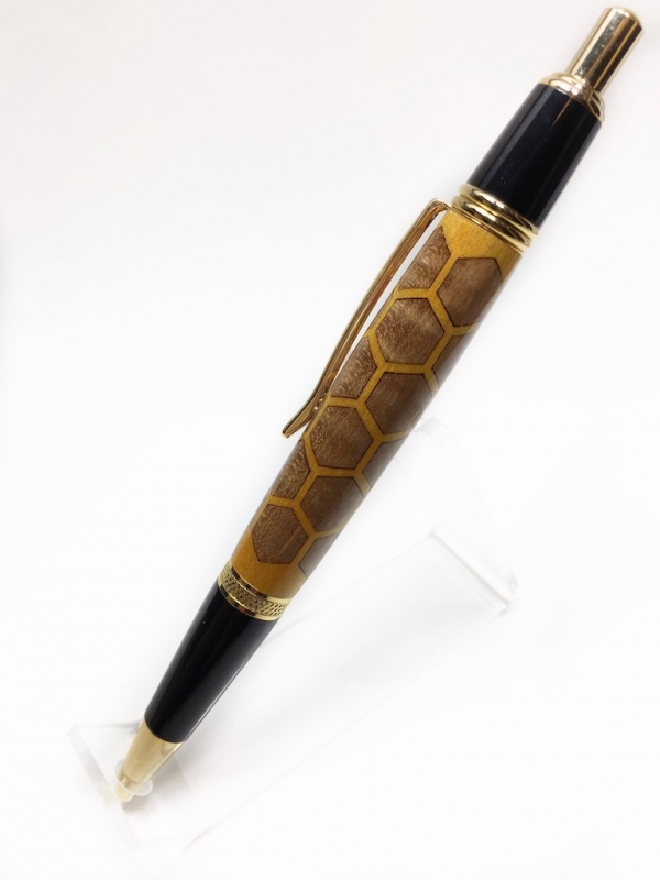 Honeycomb Pen